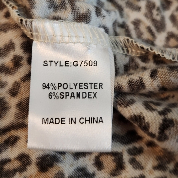 Jodifl Animal  Print Pajamas - Picture 7 of 8